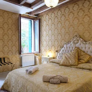 la-residenza-di-carlo.hotelinveneto.com/
